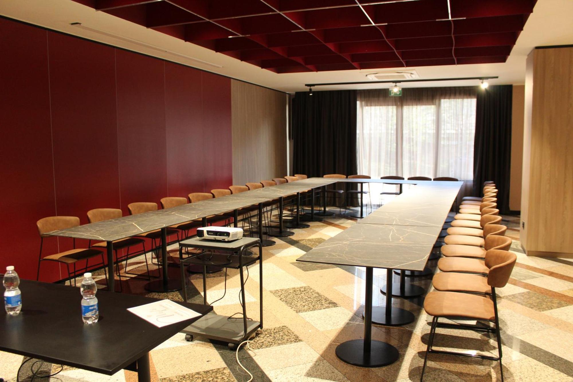 Best Western Mirage Hotel Fiera ปาแดร์โน ดุนญาโน ภายนอก รูปภาพ