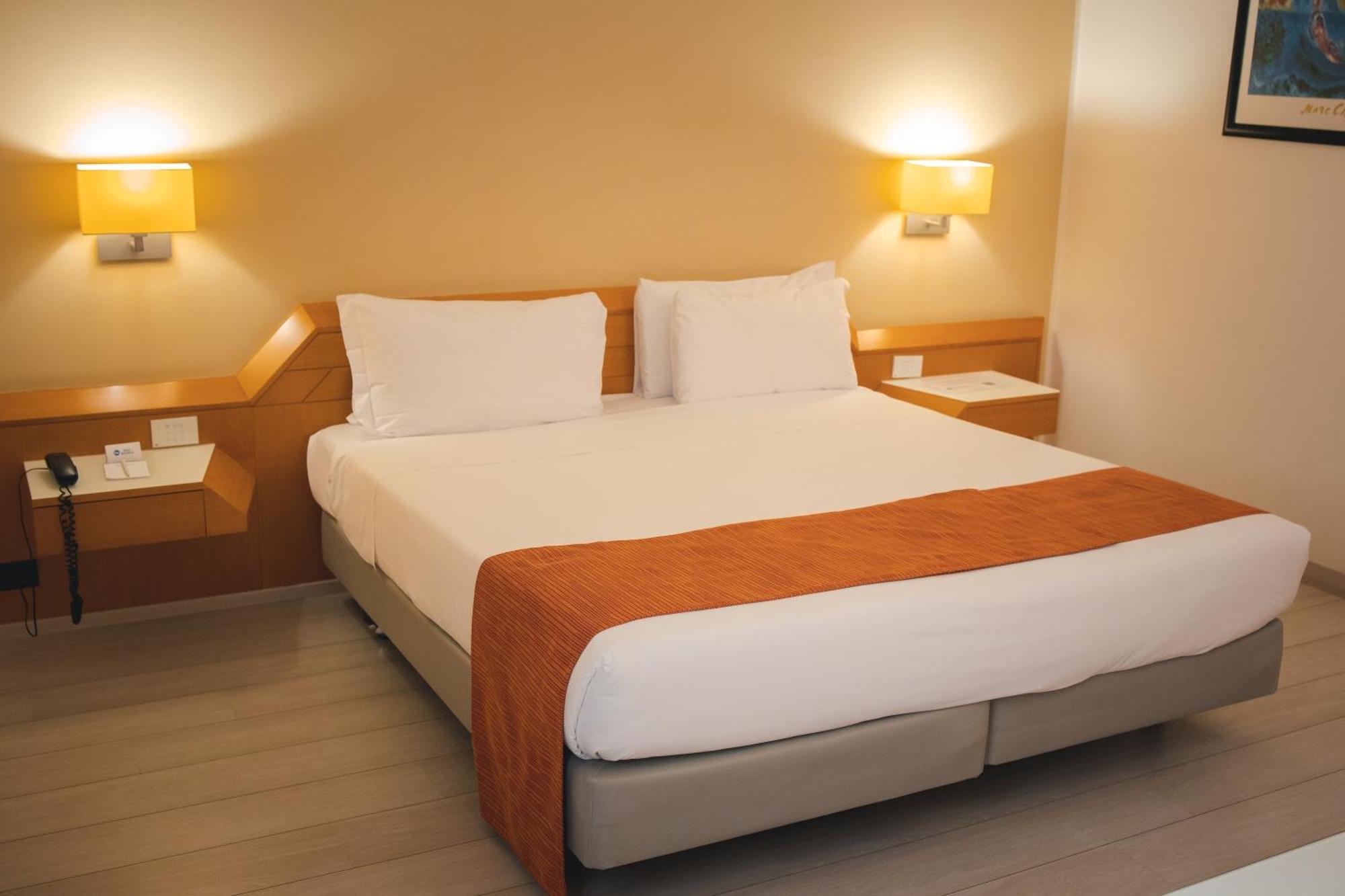 Best Western Mirage Hotel Fiera ปาแดร์โน ดุนญาโน ภายนอก รูปภาพ