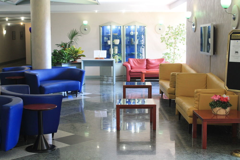 Best Western Mirage Hotel Fiera ปาแดร์โน ดุนญาโน ภายนอก รูปภาพ